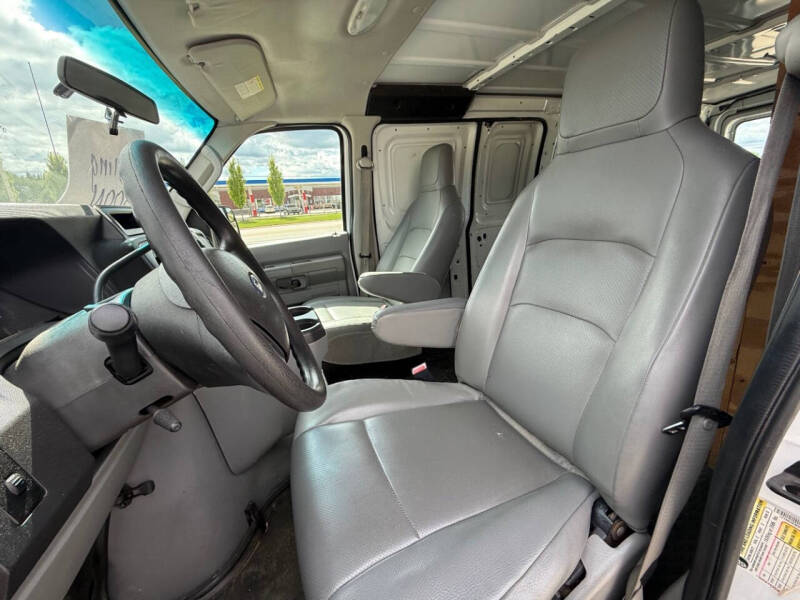 2011 Ford E-Series E-250