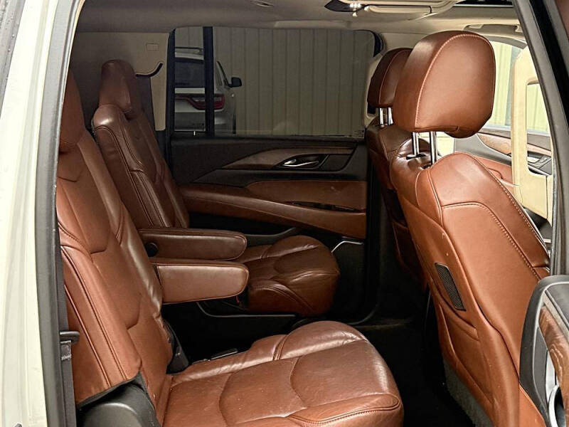 2017 Cadillac Escalade ESV Premium Luxury