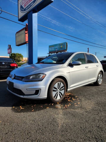 2016 Volkswagen e-Golf SEL Premium