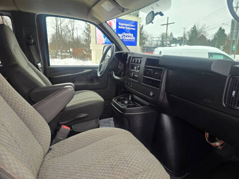 2009 Chevrolet Express LS 3500