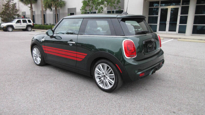 2015 MINI Cooper S photo 3