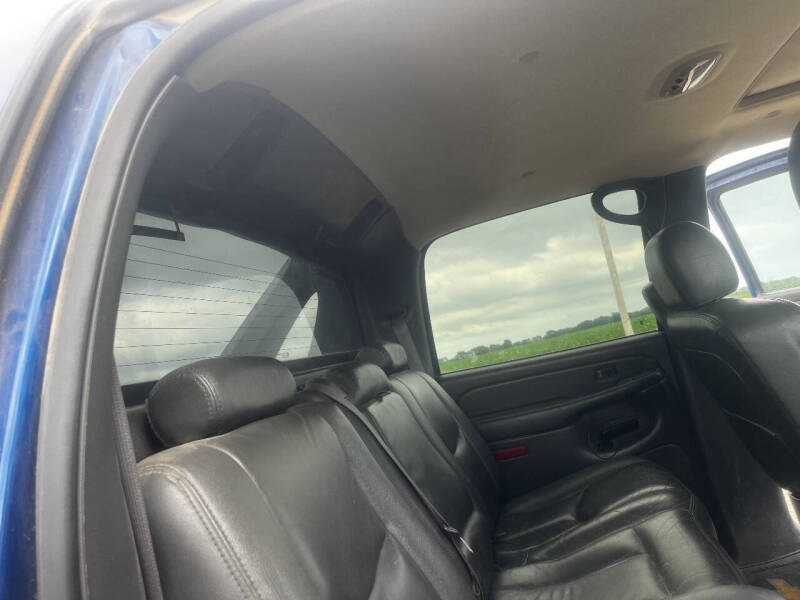 2004 Chevrolet Avalanche 2500