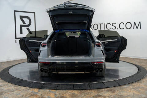 2019 Lamborghini Urus