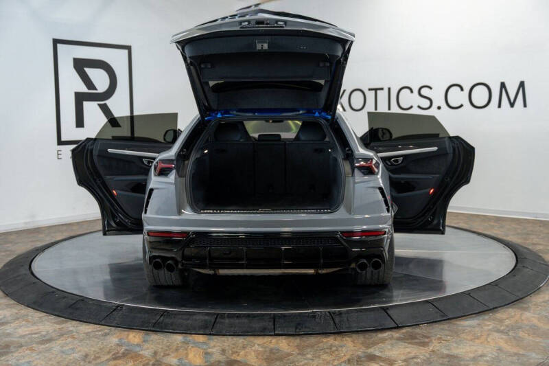 2019 Lamborghini Urus