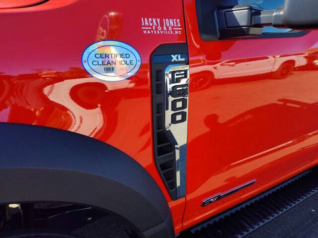 2024 Ford F-600 Super Duty