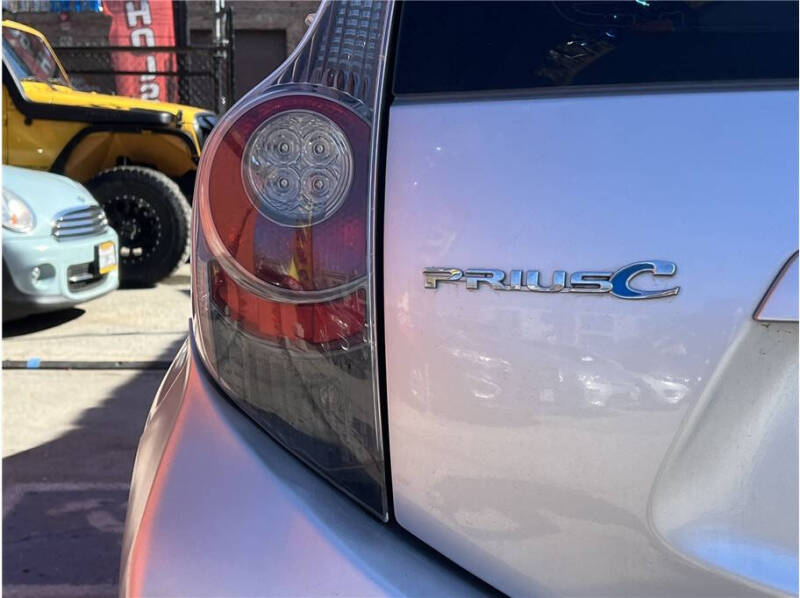 2012 Toyota Prius c