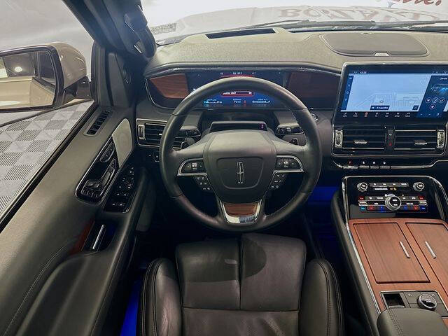 2023 Lincoln Navigator Reserve