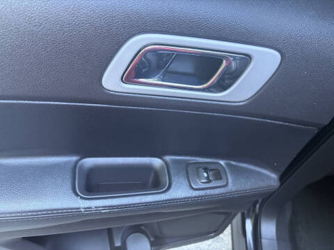 2014 Ford Explorer Sport