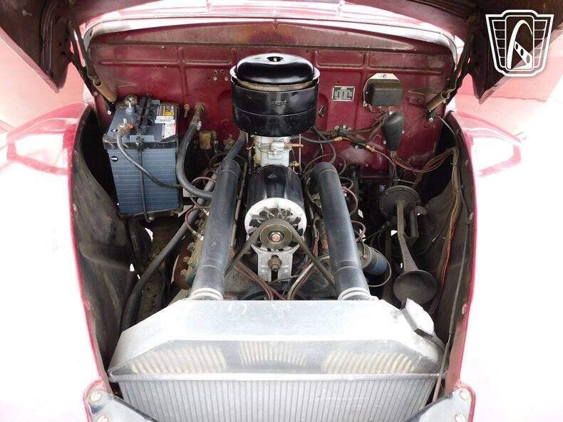 1941 Ford Super Deluxe