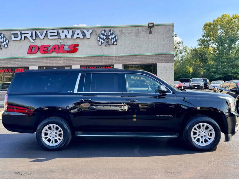 2016 GMC Yukon XL SLT