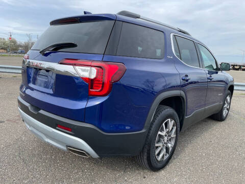 2023 GMC Acadia SLE