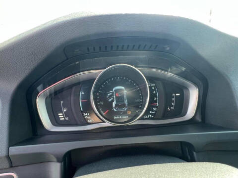 2015 Volvo V60 T5 Drive-E Platinum