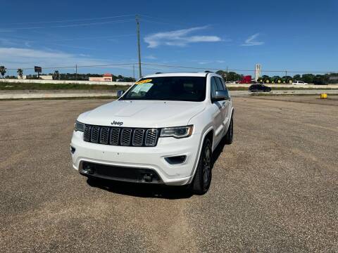 2017 Jeep Grand Cherokee for sale at Fabela's Auto Sales Inc. in Dickinson TX