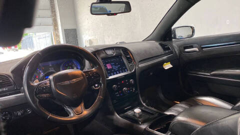 2018 Chrysler 300 S