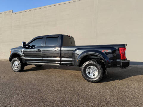 2017 Ford F-350 Super Duty Platinum