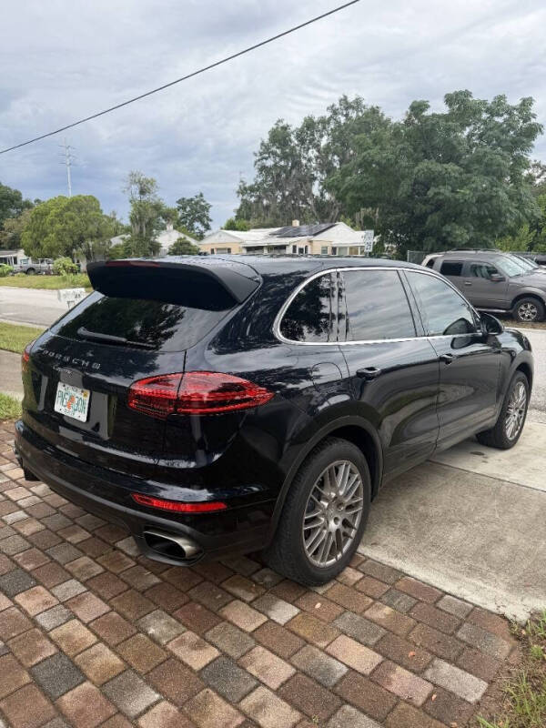 2016 Porsche Cayenne