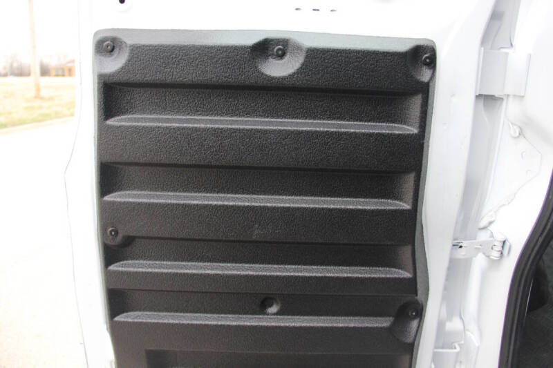 2022 Chevrolet Express 2500