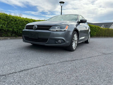 2011 Volkswagen Jetta for sale at PREMIER AUTO SALES in Martinsburg WV