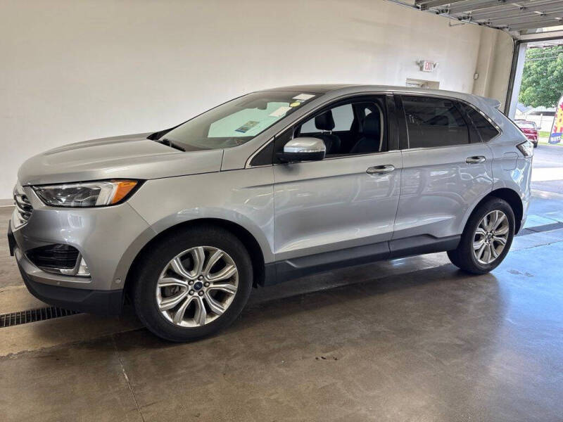 2020 Ford Edge Titanium