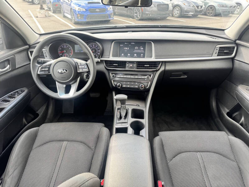 2019 Kia Optima LX