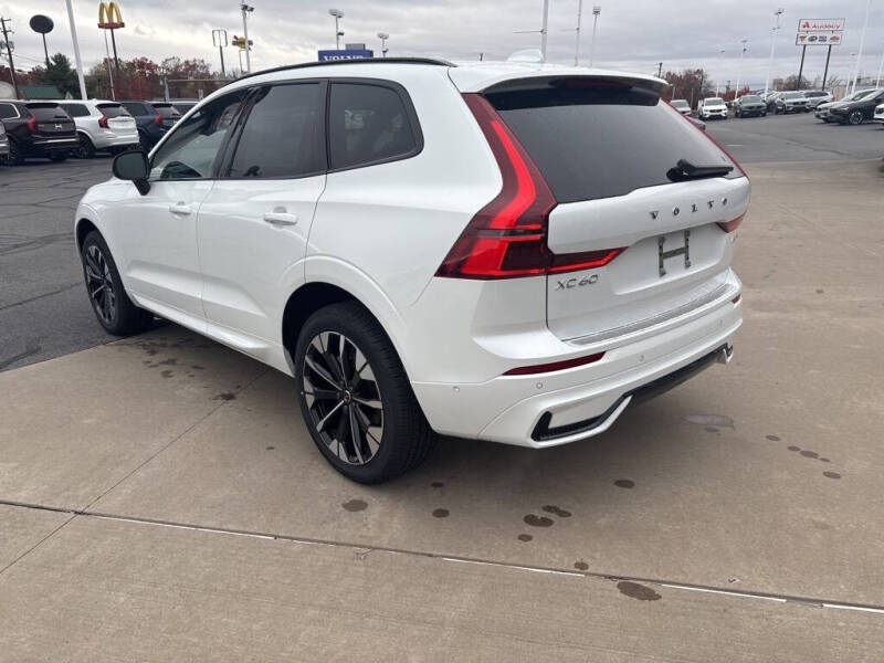2026 Volvo XC60 B5 Plus