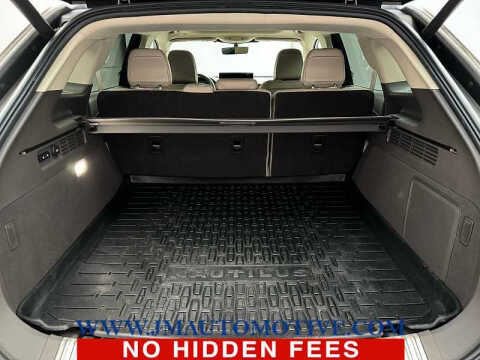 2021 Lincoln Nautilus Reserve