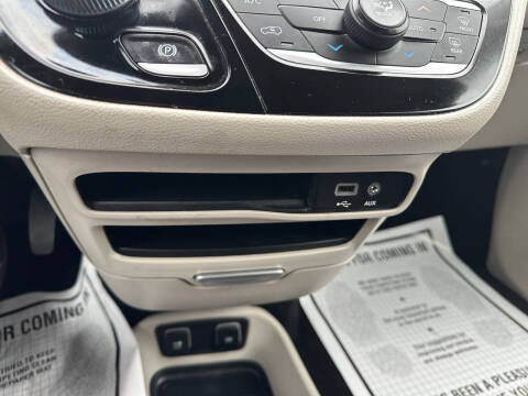 2018 Chrysler Pacifica Touring L