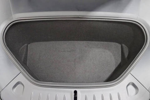 2023 Tesla Model S Plaid