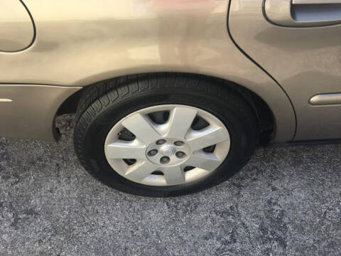 2002 Ford Taurus LX