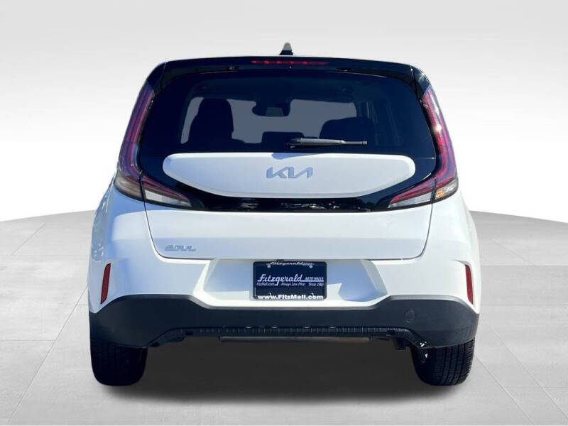 2024 Kia Soul LX