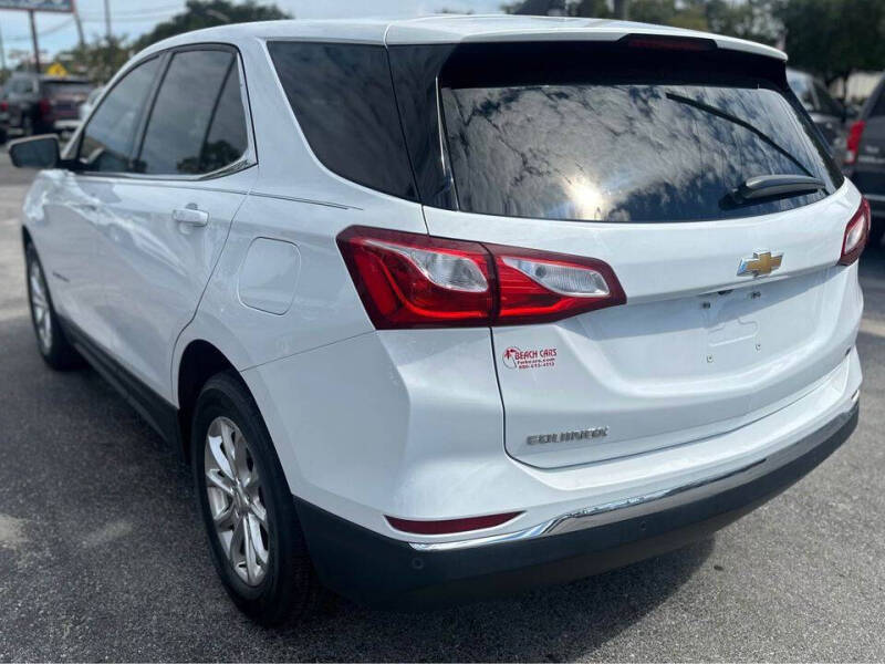 2020 Chevrolet Equinox LT photo 3