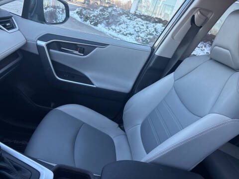 2020 Toyota RAV4 Hybrid Limited