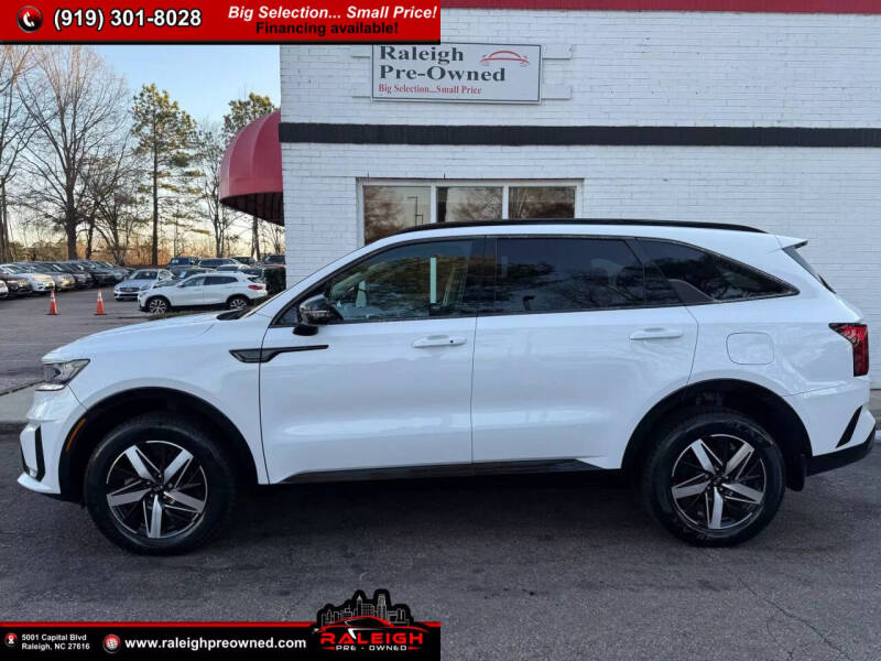 2021 Kia Sorento for sale at Raleigh Pre-Owned in Raleigh NC