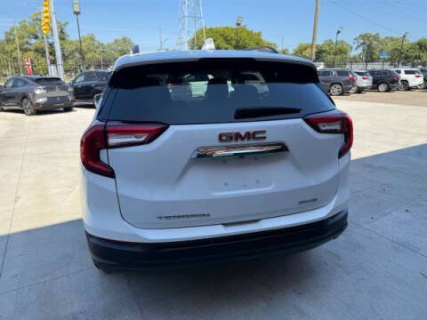 2023 GMC Terrain SLE