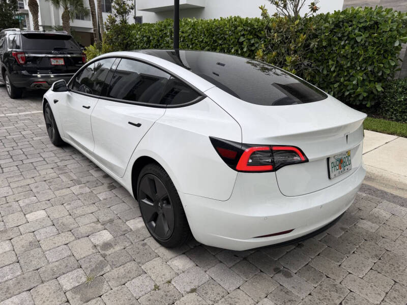 2021 Tesla Model 3 Standard Range Plus