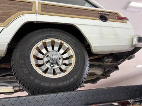 1988 Jeep Grand Wagoneer