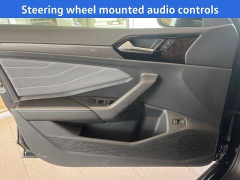 2025 Volkswagen Jetta SEL