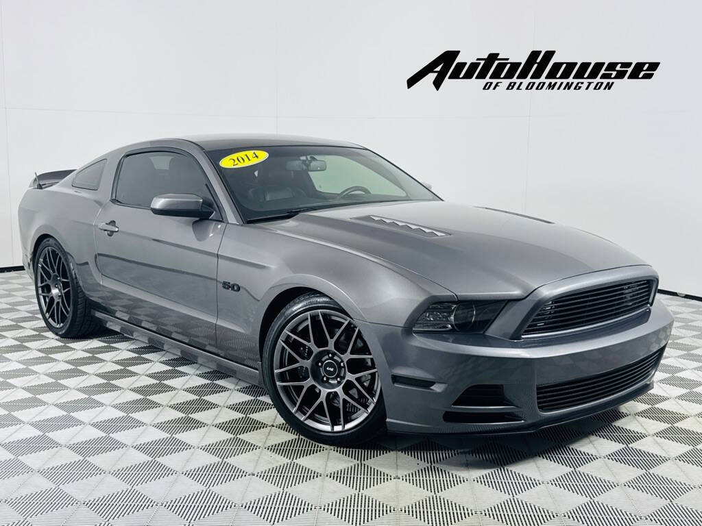 2014 Ford Mustang GT 2dr Fastback's photo