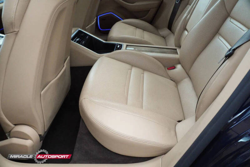 2017 Porsche Panamera 4S