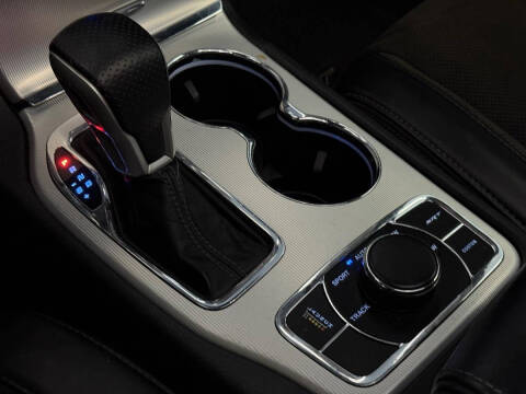 2020 Jeep Grand Cherokee SRT