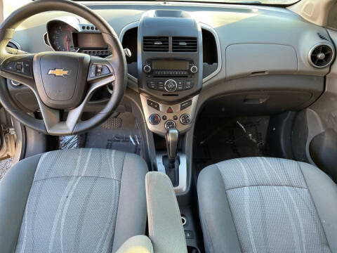 2013 Chevrolet Sonic LT Auto