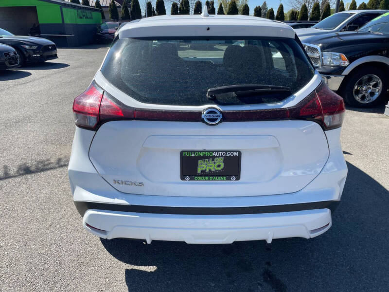 2021 Nissan Kicks S