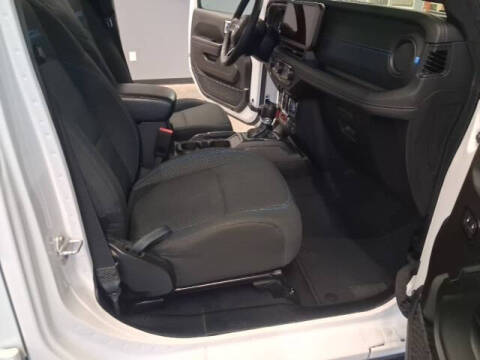 2024 Jeep Wrangler Rubicon 4xe