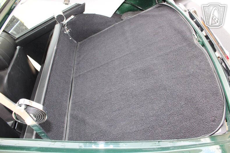 1975 MG B