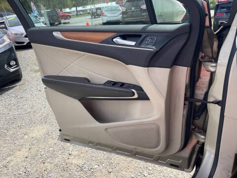 2017 Lincoln MKC Select