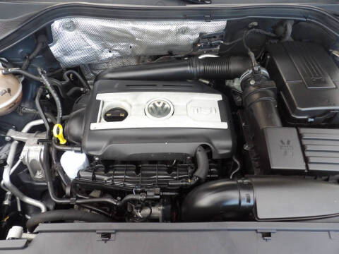 2015 Volkswagen Tiguan SE 4Motion