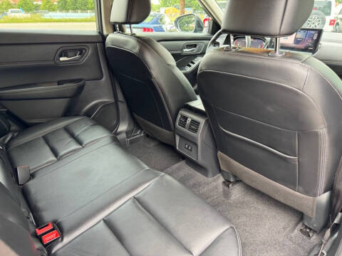 2026 Nissan Rogue SL
