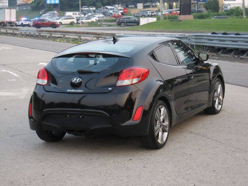 2016 Hyundai Veloster