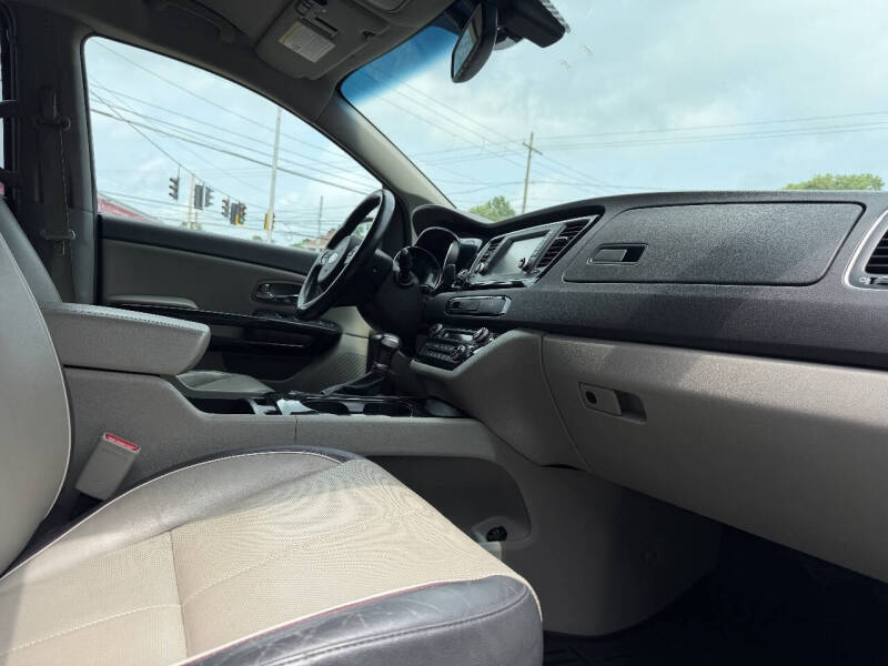 2017 Kia Sedona EX
