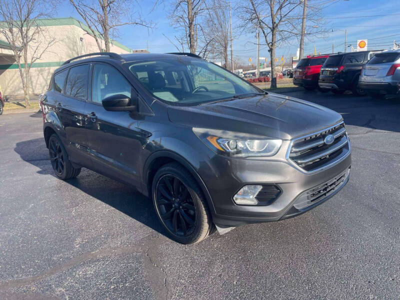 2017 Ford Escape SE's photo